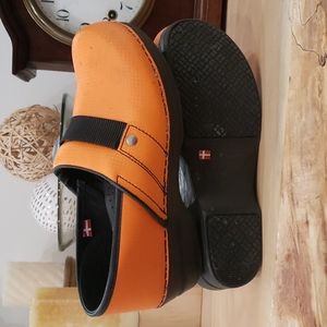 Sanita Slip EU 41 orange